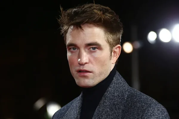 Robert Pattinson Net Worth